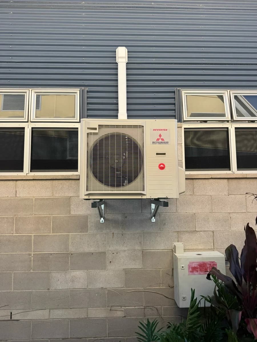 North Lakes State College Canteen Refrigeration & Air Conditioning Installation | Commercial HVACR Brisbane